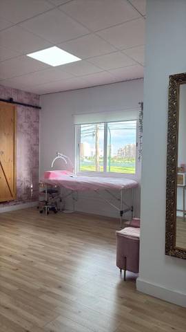 Local comercial en Alquiler en Calle Bodegueros, 28 en Santa Cristina - San Rafael