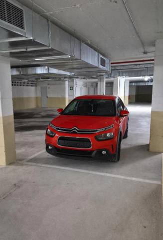 Garaje en Alquiler en Calle Pensamiento, 54 en Torreblanca del Sol