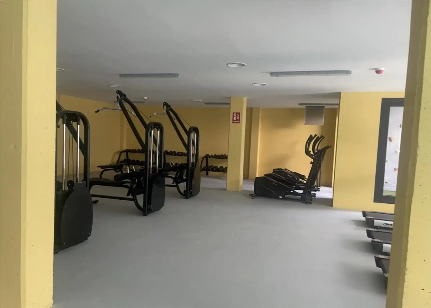 Piso en venta en Calle de Fuerteventura, 5, Polígono Industrial Norte Piso en venta en San Sebastián de los Reyes con Aire acondicionado, Piscina y Balcón