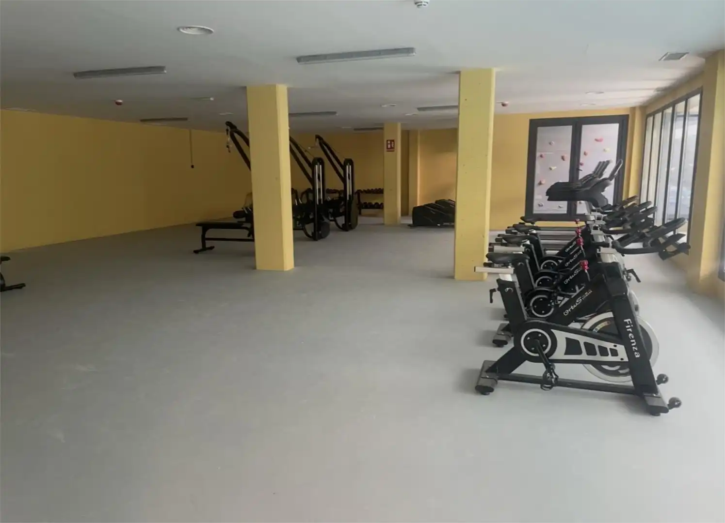 Piso en venta en Calle de Fuerteventura, 5, Polígono Industrial Norte Piso en venta en San Sebastián de los Reyes con Aire acondicionado, Piscina y Balcón