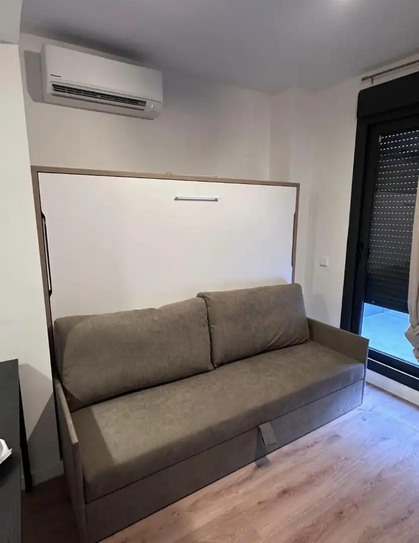 Piso en venta en Calle de Fuerteventura, 5, Polígono Industrial Norte Habitación de Piso en venta en San Sebastián de los Reyes con Aire acondicionado, Piscina y Balcón