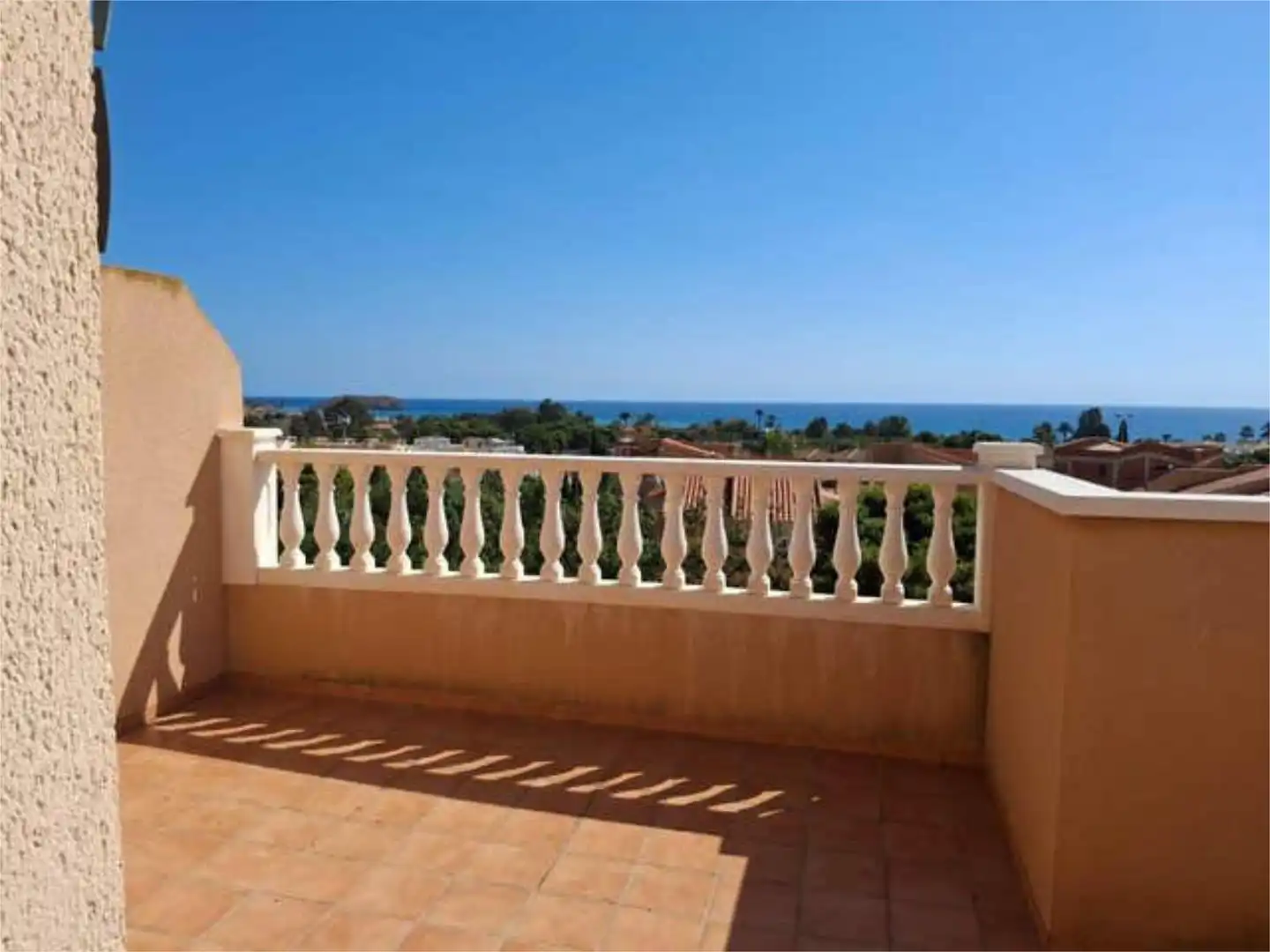 Einfamilien-Reihenhaus zum Verkauf in Bolnuevo Terrasse von Einfamilien-Reihenhaus zum Verkauf in Mazarrón mit Terrasse und Schwimmbad