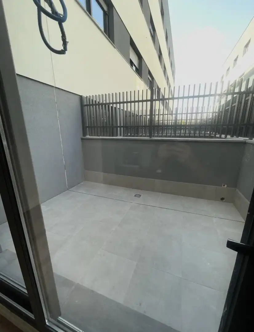 Piso en venta en Calle de Fuerteventura, 5, Polígono Industrial Norte Terraza de Piso en venta en San Sebastián de los Reyes con Aire acondicionado, Piscina y Balcón