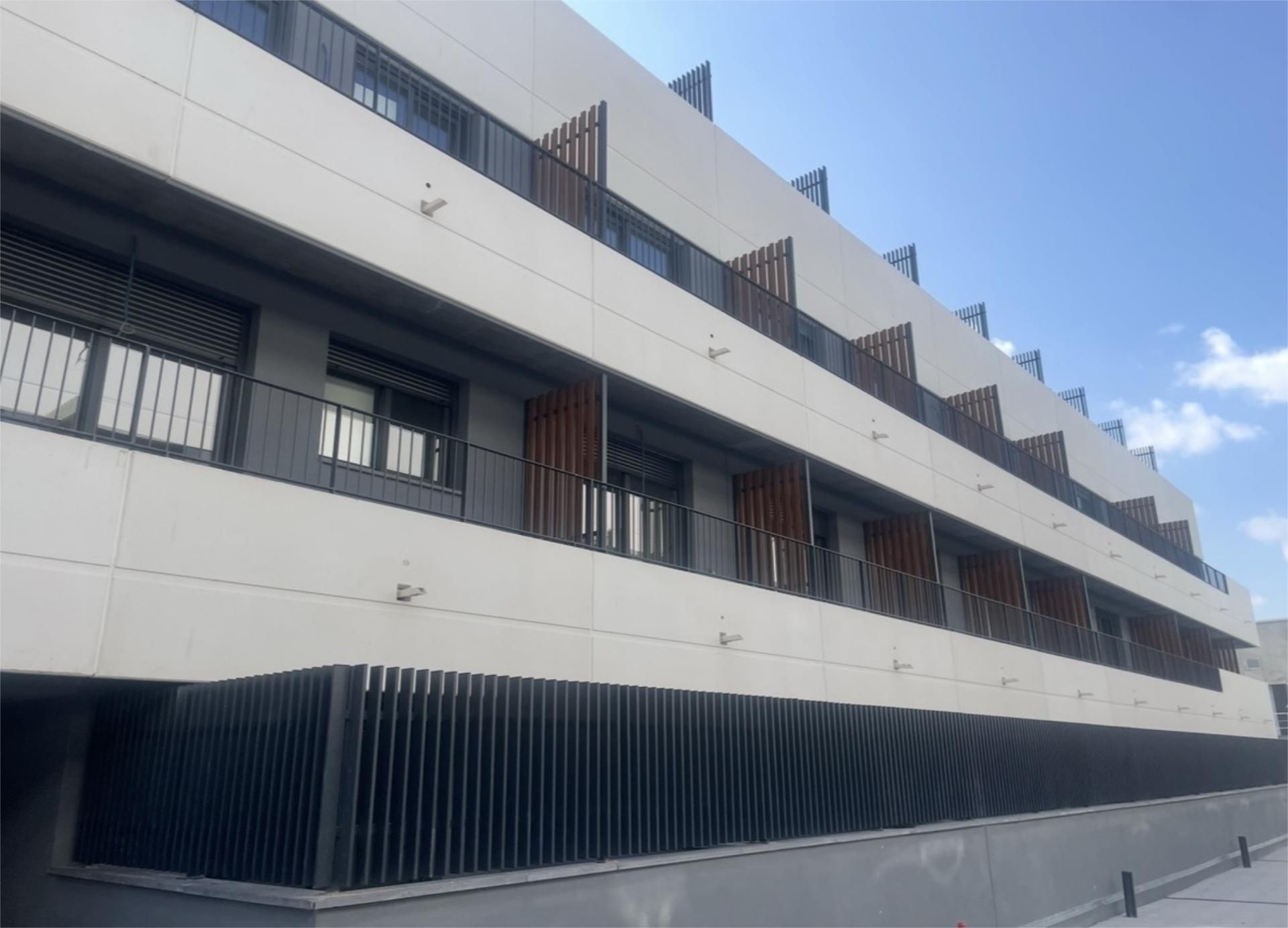 Exterior view of Flat for sale in San Sebastián de los Reyes  with Air Conditioner, Heating and Private garden