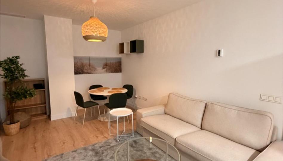 Foto 1 de Piso para compartir en Paseo Martiricos, 40, Martiricos - La Roca - La Rosaleda, Málaga Capital