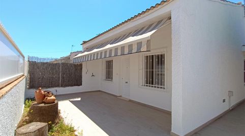 Einfamilien-Reihenhaus zum Verkauf in Calle Tarragona, 38, Santiago de la Ribera, San Javier - Bild 2 Foto 2 von Einfamilien-Reihenhaus zum Verkauf in Calle Tarragona, 38, Santiago de la Ribera, San Javier