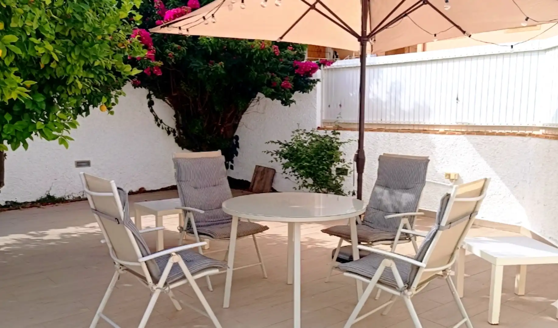 Einfamilien-Reihenhaus zum Verkauf in Calle Tarragona, 38, Santiago de la Ribera Terrasse von Einfamilien-Reihenhaus zum Verkauf in San Javier mit Privatgarten, Terrasse und Möbliert