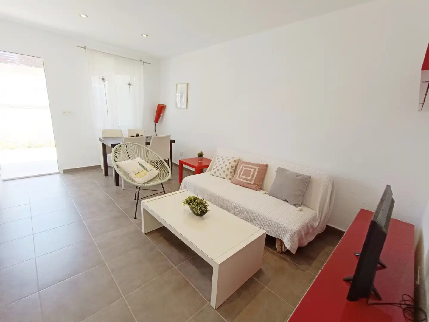 Einfamilien-Reihenhaus zum Verkauf in Calle Tarragona, 38, Santiago de la Ribera Wohnzimmer von Einfamilien-Reihenhaus zum Verkauf in San Javier mit Privatgarten, Terrasse und Möbliert