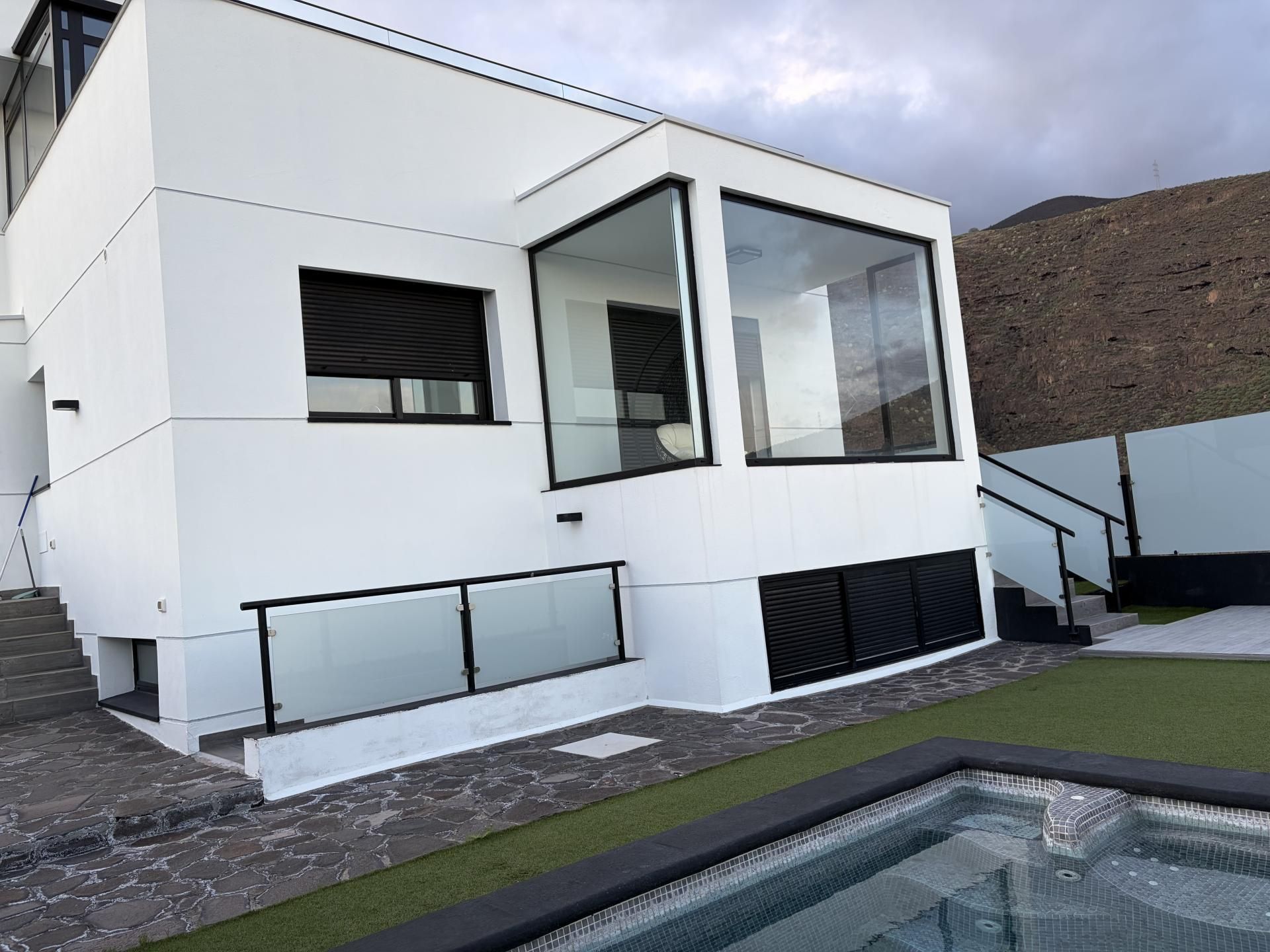 Houses for sale in Calle Curva Juan Pestano, 44, Igueste de Candelaria Exterior view of Houses for sale in Candelaria with Air Conditioner, Terrace and Swimming Pool