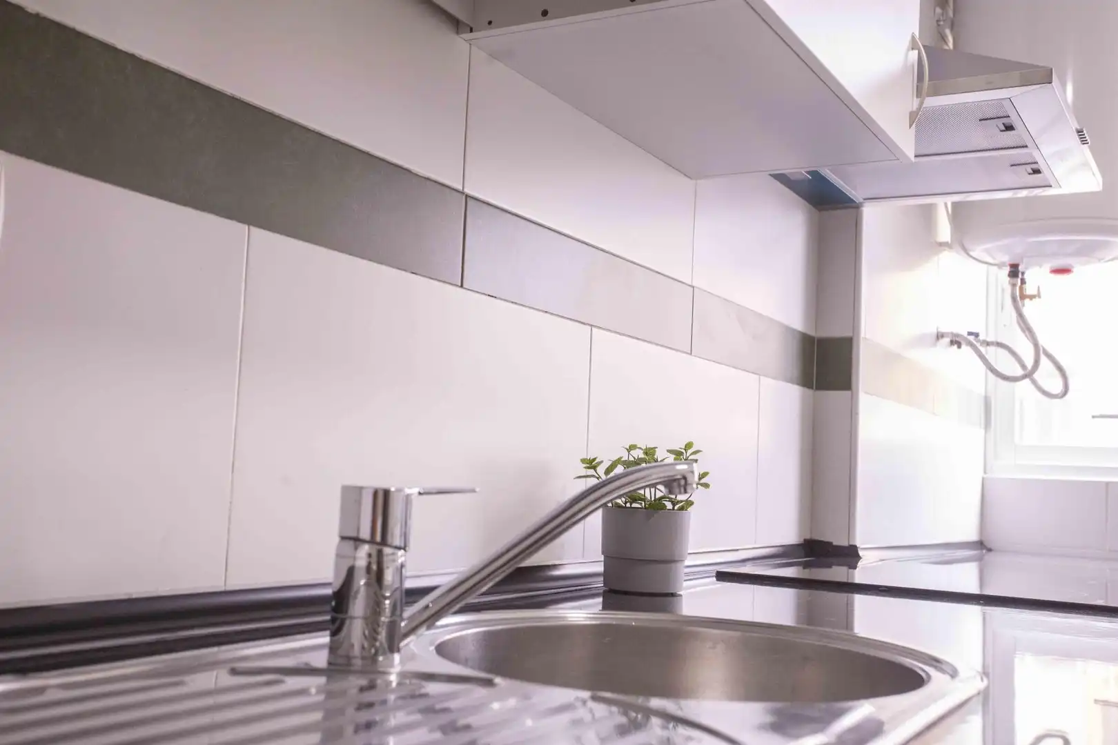 Room in Calle Granada, 65, Centro Histórico Kitchen of Flat for share in Málaga with Furnished