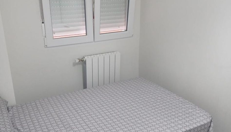 Foto 1 de Habitación en Calle José María Pereda, 14, Centro, Torrelavega