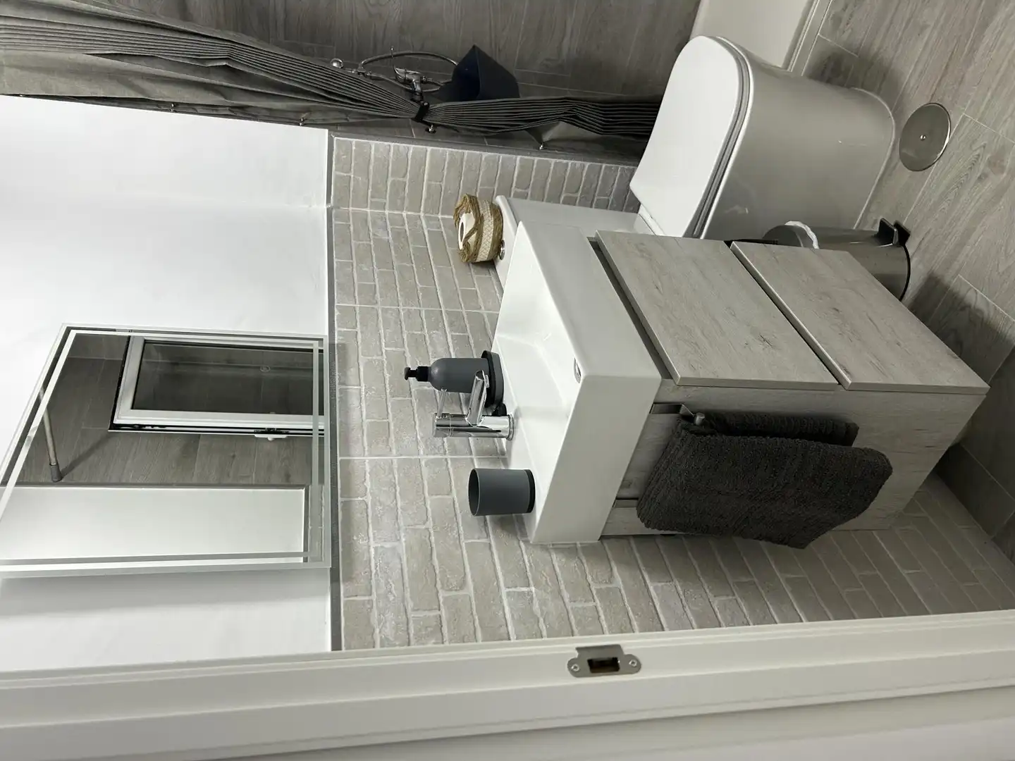 Flat for rent in Avenida María Auxiliadora, 43, Zona Carrefour