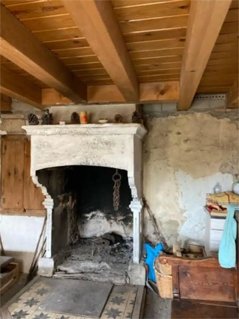 Einfamilien-Reihenhaus zum Verkauf in Universidad Einfamilien-Reihenhaus zum Verkauf in Jaca mit Privatgarten und Terrasse