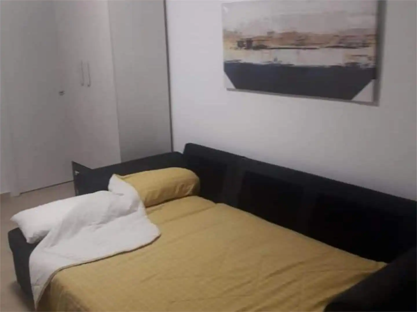 Estudi en venda a Calle Villa de Rota, 5, Ciudad Jardín - Zoco Dormitori de Estudi en venda en Córdoba amb Aire condicionat, Calefacció i Moblat