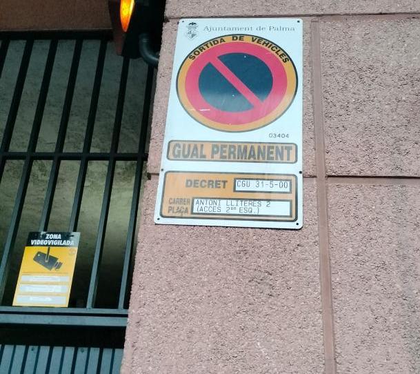 Photo 1 of Garage for rent in Carrer de Son Peretó, 9, Los Almendros - Son Rapinya,  Palma de Mallorca