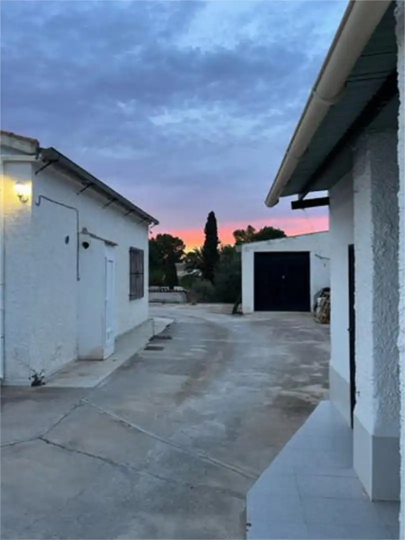 Casa adosada en venta en El Pino Vista exterior de Casa adosada en venta en Molina de Segura con Calefacción, Jardín privado y Terraza
