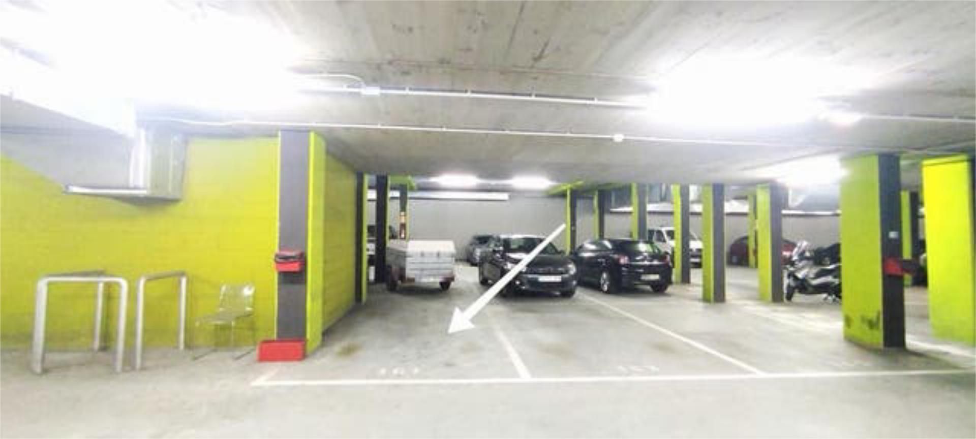Parking of Garage for rent in Gijón 