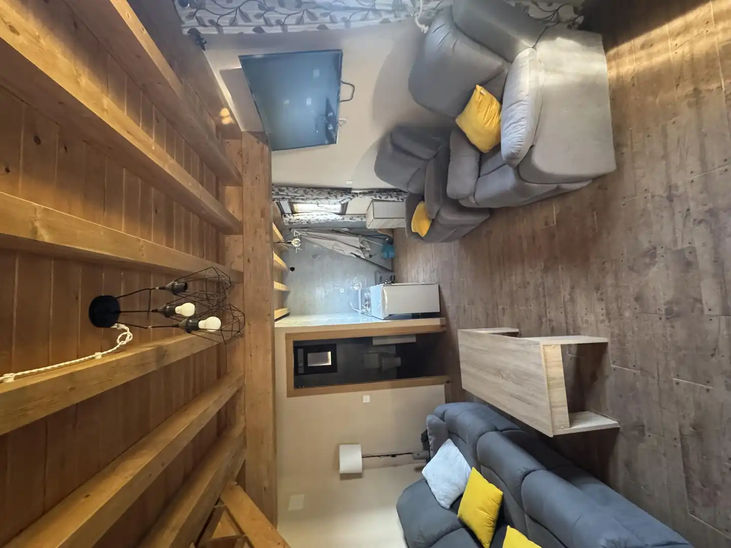 Finca rústica en venta en EX-203, 35, Jaraíz de la Vera Finca rústica en venta en Jaraíz de la Vera con Jardín privado y Amueblado