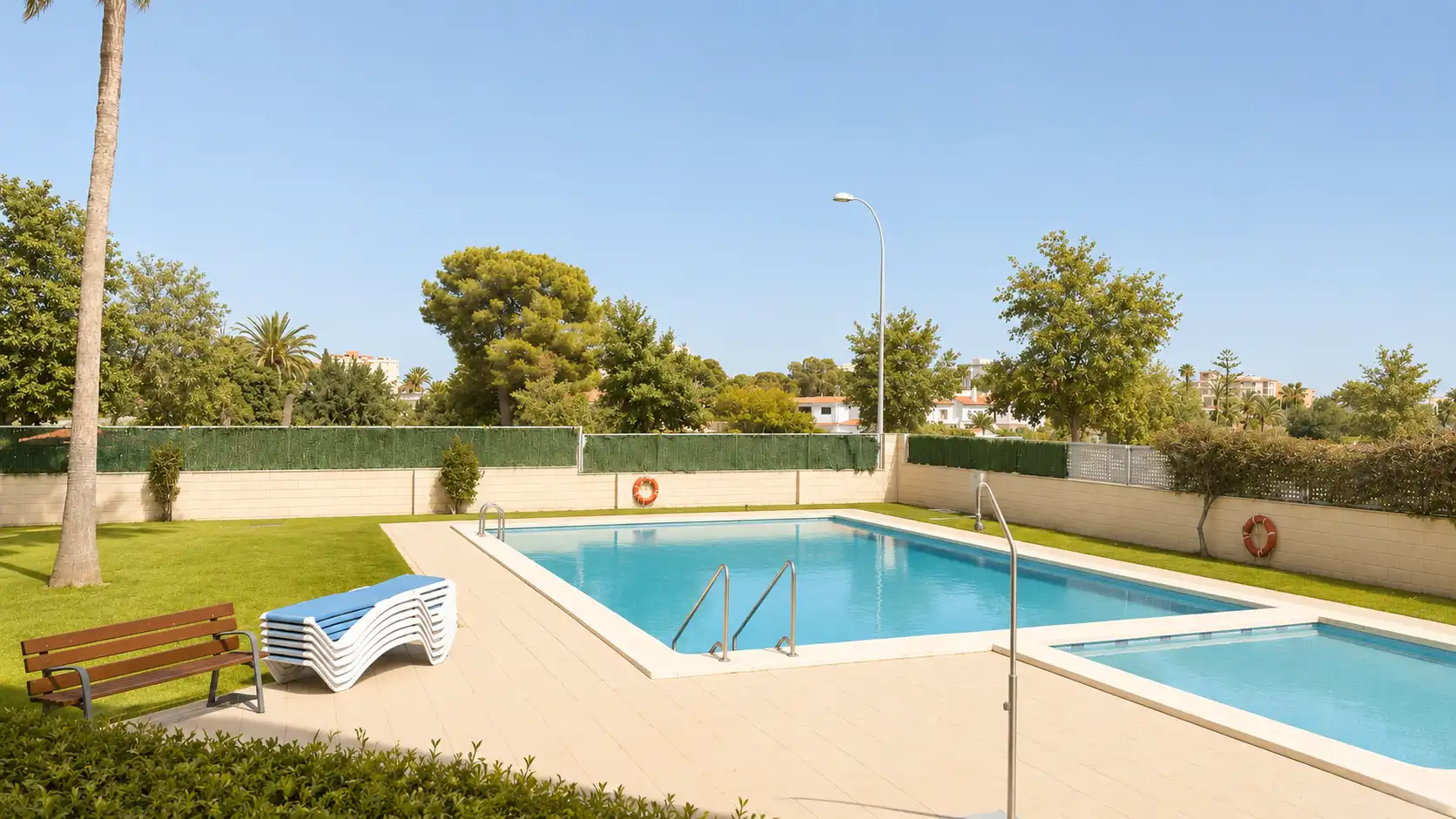 Flat for sale in Avinguda de les Nacions, 40, PAU 5 Swimming pool of Flat for sale in Alicante / Alacant with Air Conditioner, Heating and Private garden