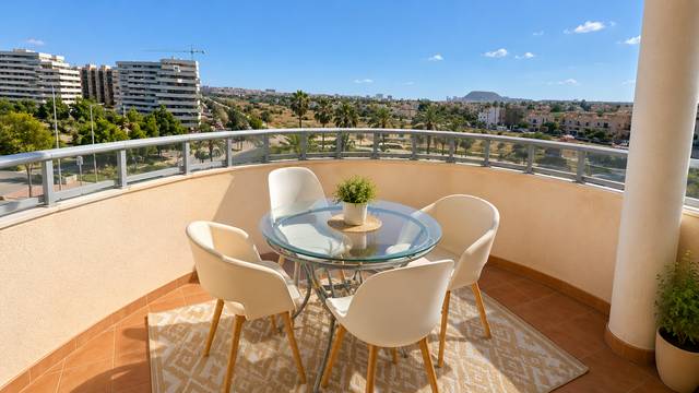 Piso en Venta en Avinguda de les Nacions, 40 en PAU 5