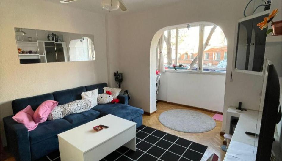 Foto 1 de Pis en venda a Calle Zaratán, 5, Simancas,  Madrid Capital