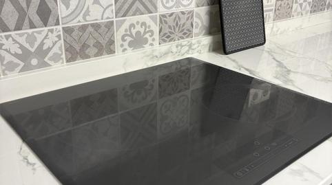 Foto 5 de Piso en venta en Los Hoyos Bidea, 4, Kabiezes, Santurtzi