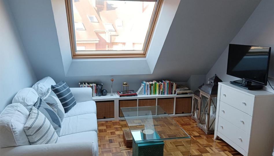 Photo 1 of Flat for sale in Calle Silla del Rey, 17, La Ería, Oviedo