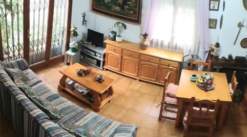 Foto 4 de Casa adosada en venta en Avinguda Dels Pins, 23, Can Nicolau - Les Sorres - Valparaiso, Cunit