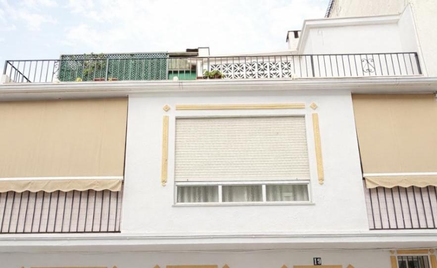 Casa adosada en venta en Calle Juan Fortuny, 19, San Pedro de Alcántara pueblo, Marbella - imagen 1 Foto 1 de Casa adosada en venta en Calle Juan Fortuny, 19, San Pedro de Alcántara pueblo, Marbella
