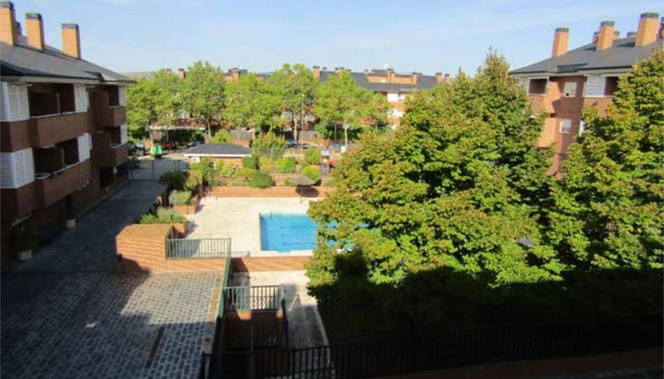 Foto 1 de Piso de alquiler en El Cantizal, Las Rozas de Madrid