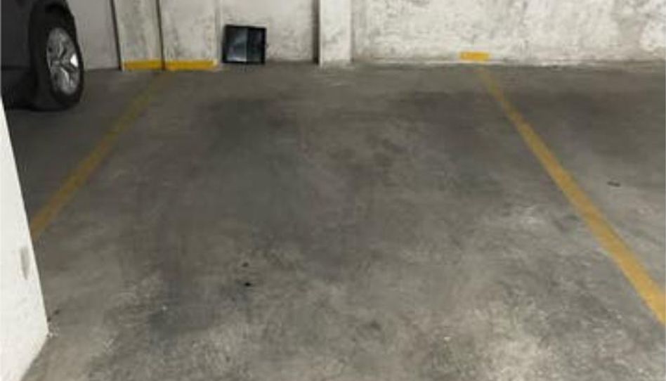 Photo 1 of Garage for rent in Las Piscinas Naturales, Torrevieja