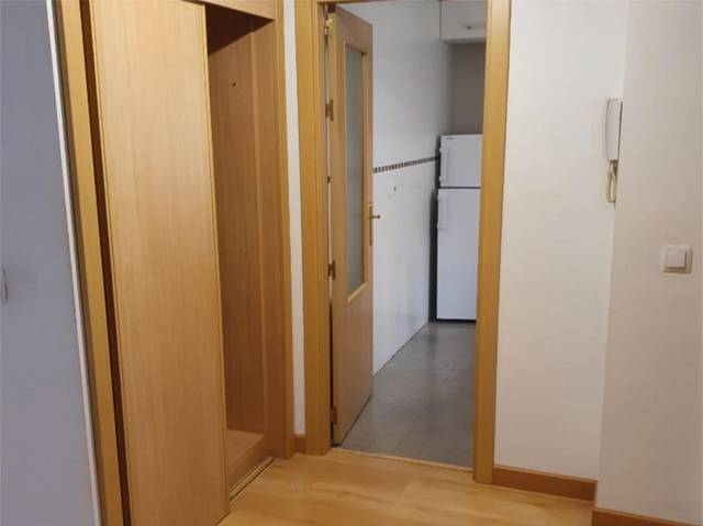 Piso en Alquiler en Calle Santa Eduvigis, 30 en Casco Histórico de Barajas