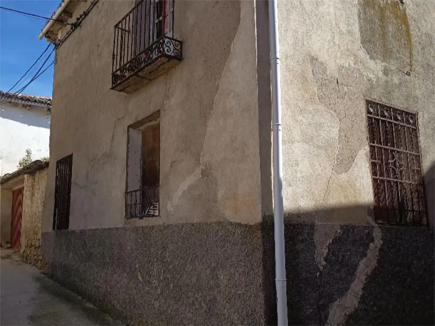 Vista exterior de Casa adosada en venta en Arbancón