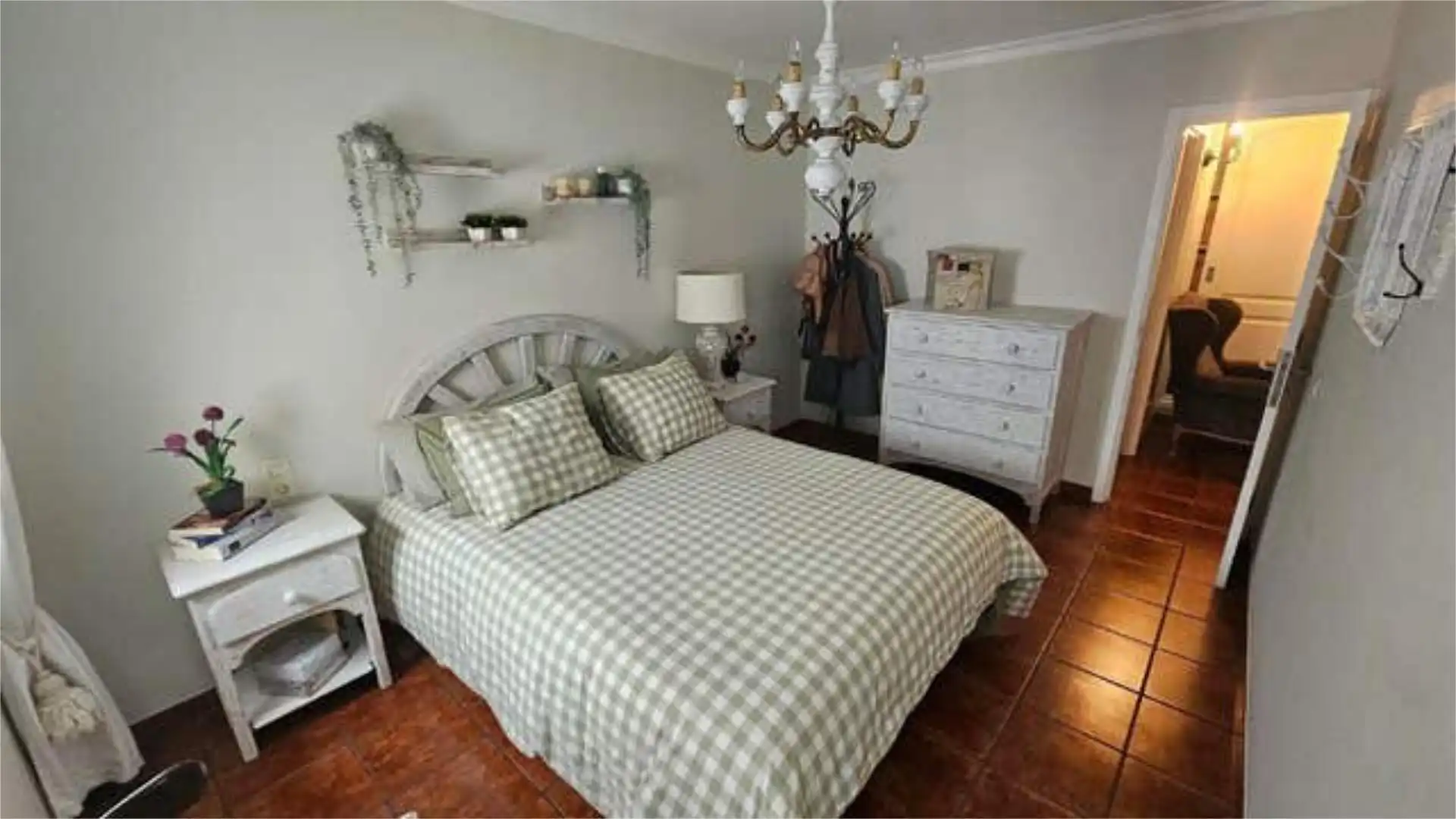 Piso en venta en Playa del Hombre - Taliarte - Salinetas Habitación de Piso en venta en Telde