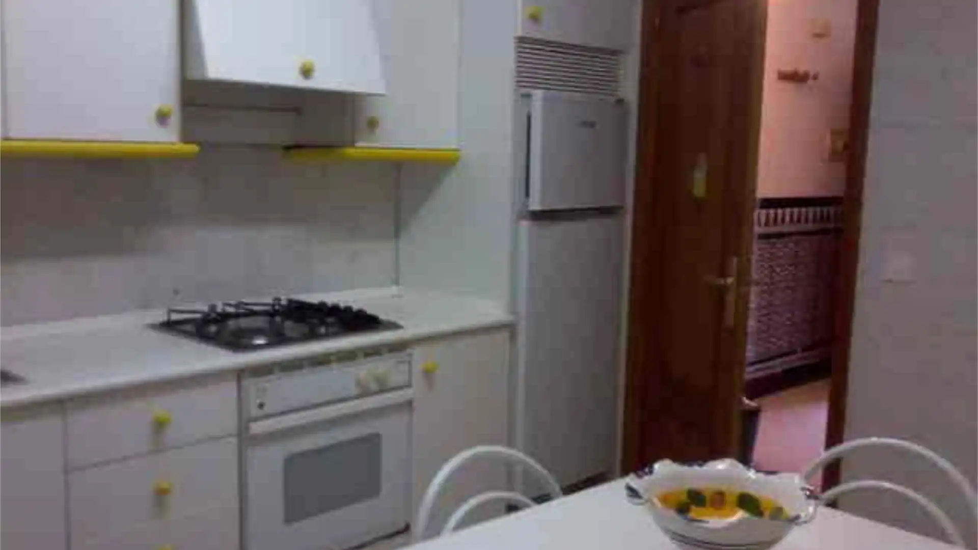 Cuina de Casa o xalet en venda en Cabezabellosa amb Calefacció, Jardí privat i Terrassa