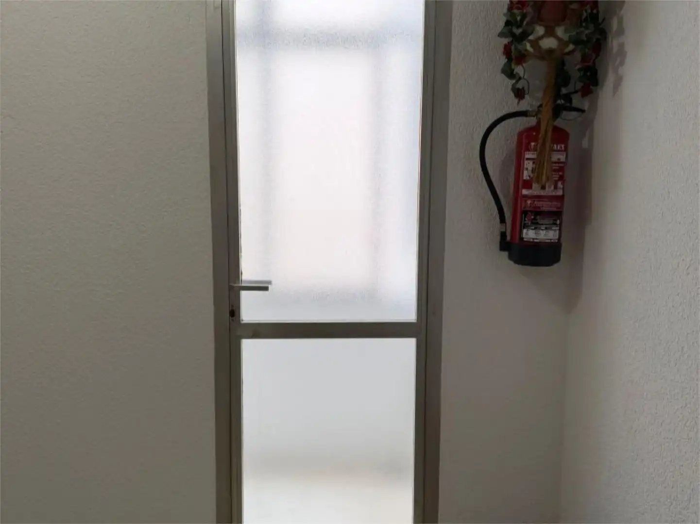 Piso en venta en Lugo con Calefacción, Trastero y Amueblado