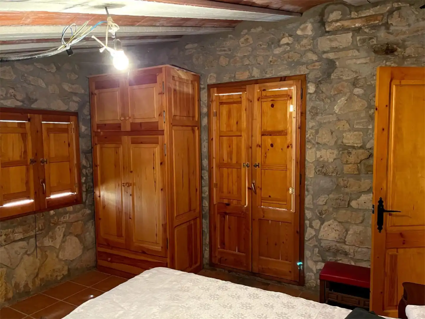 Finca rústica en venda a Camí la de Cadeneta, 2, Mont-ral Dormitori de Finca rústica en venda en Mont-ral amb Jardí privat, Terrassa i Moblat