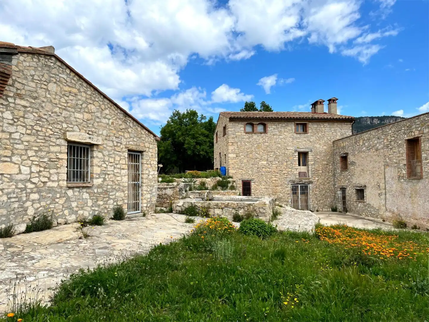 Finca rústica en venda a Camí la de Cadeneta, 2, Mont-ral Vista exterior de Finca rústica en venda en Mont-ral amb Jardí privat, Terrassa i Moblat