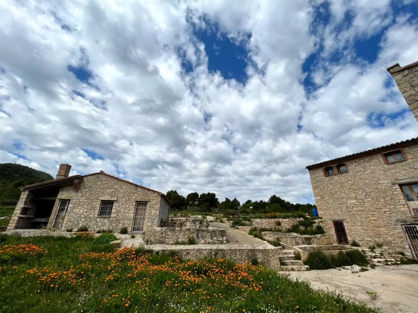 Finca rústica en venda a Camí la de Cadeneta, 2, Mont-ral Vista exterior de Finca rústica en venda en Mont-ral amb Jardí privat, Terrassa i Moblat