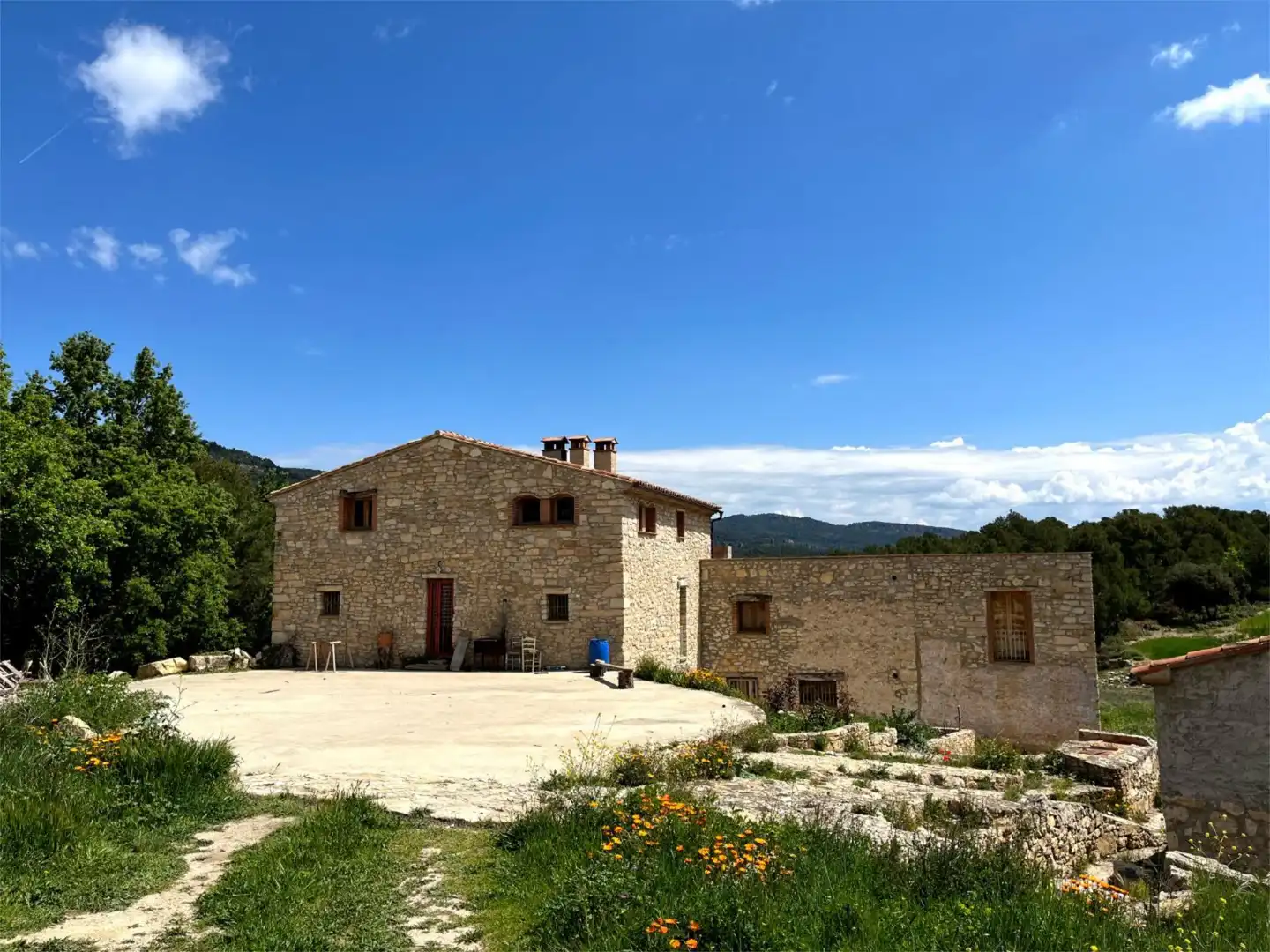 Finca rústica en venda a Camí la de Cadeneta, 2, Mont-ral Vista exterior de Finca rústica en venda en Mont-ral amb Jardí privat, Terrassa i Moblat