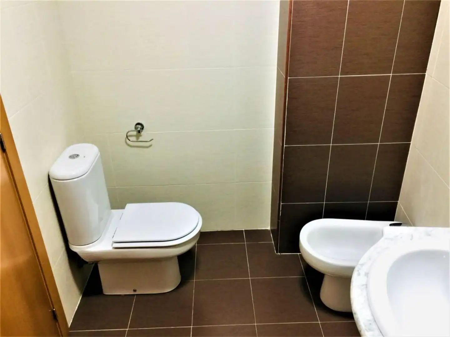 Flat for rent in Carrer de ľHorta, 1, Ador Bathroom of Flat for rent in Ador with Air Conditioner, Heating and Furnished
