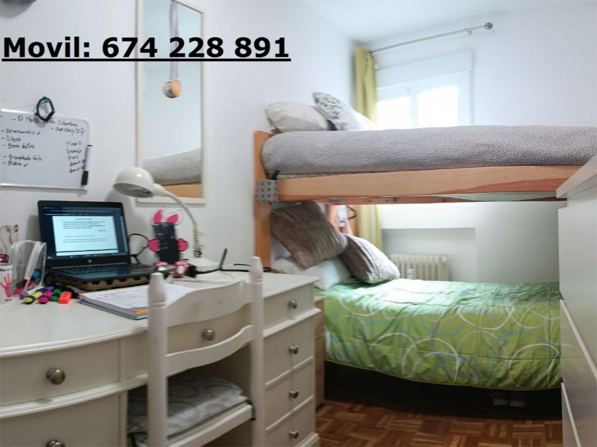 Dormitori de Pis per a compartir en  Madrid Capital amb Calefacció, Parquet i Moblat