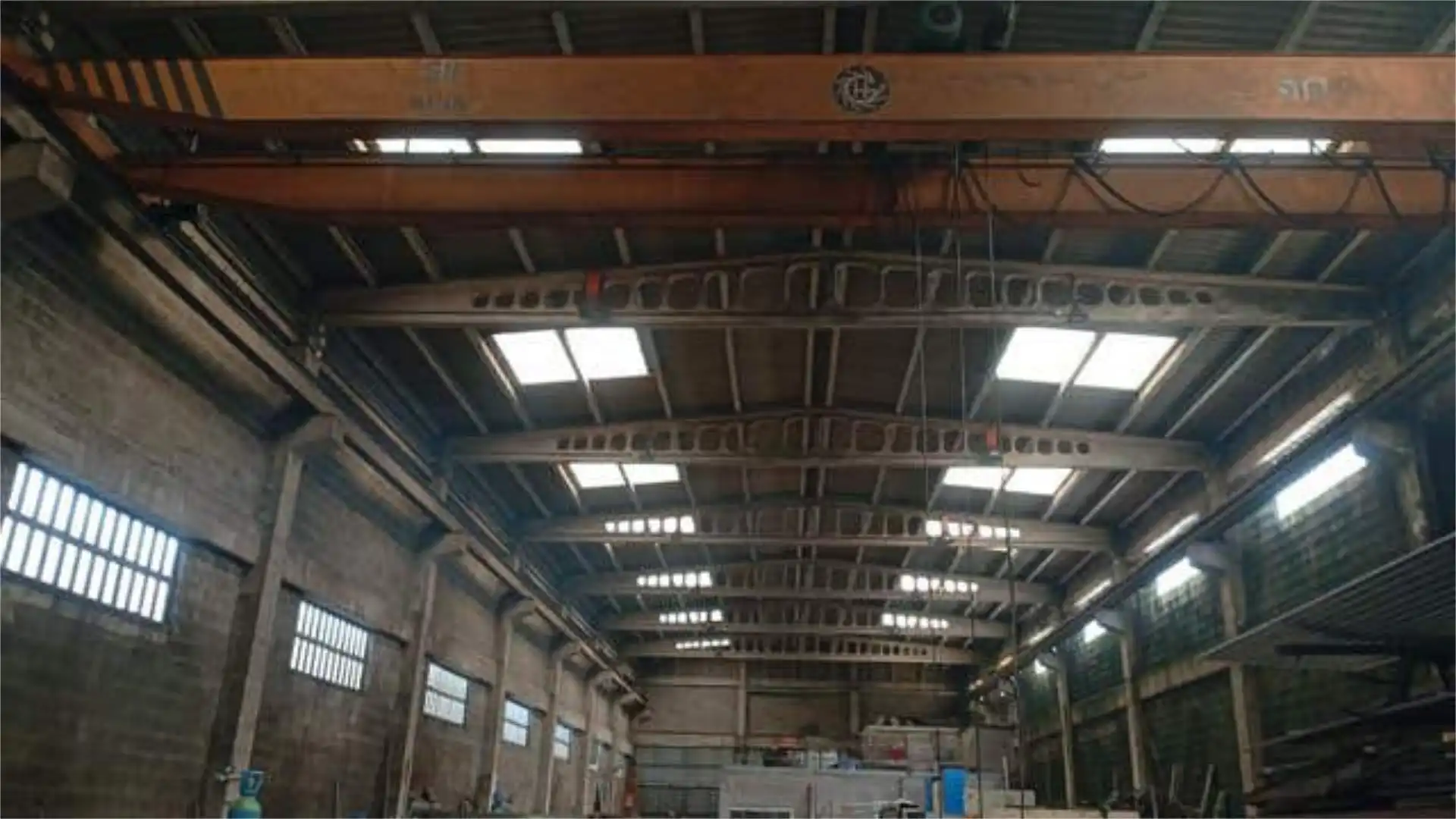 Nau industrial de lloguer en Santa Comba