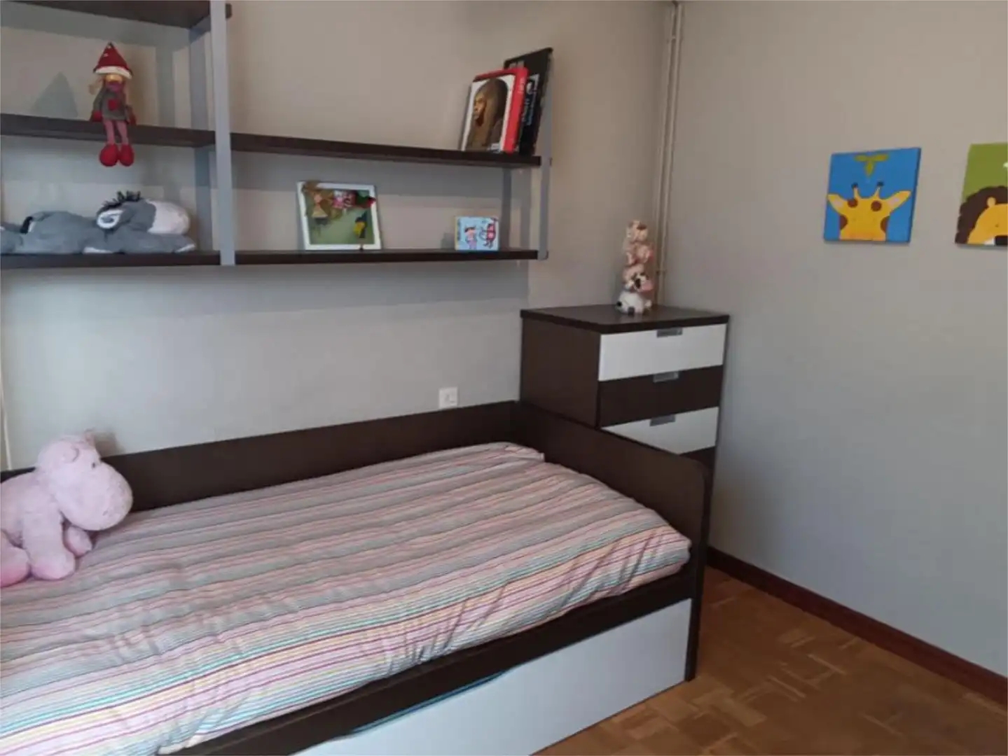 Piso en venta en Santa Catalina Kalea, 16, Iruña Oka / Iruña de Oca Habitación de Piso en venta en Iruña Oka / Iruña de Oca con Calefacción, Parquet y Terraza