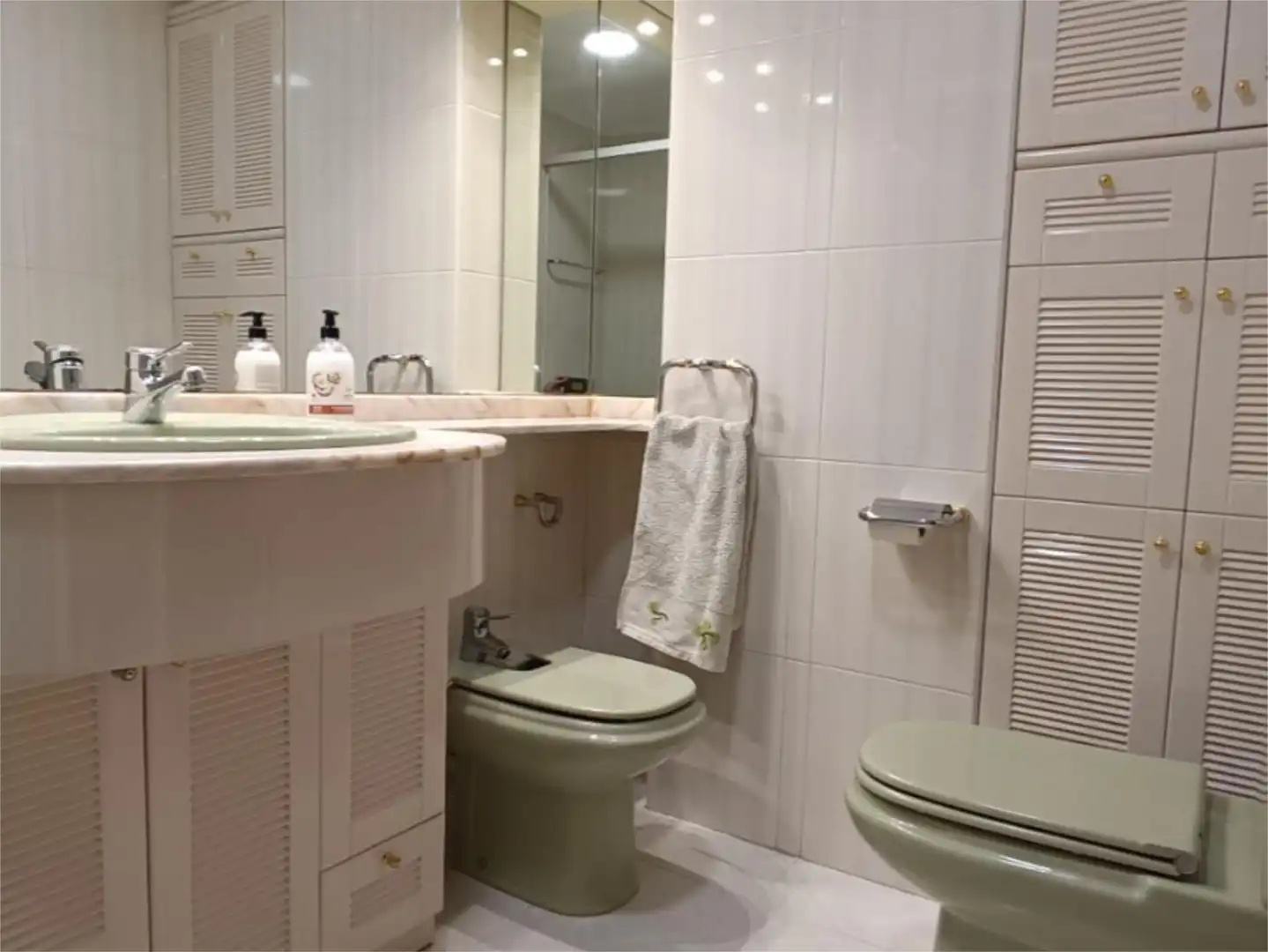Piso en venta en Santa Catalina Kalea, 16, Iruña Oka / Iruña de Oca Baño de Piso en venta en Iruña Oka / Iruña de Oca con Calefacción, Parquet y Terraza