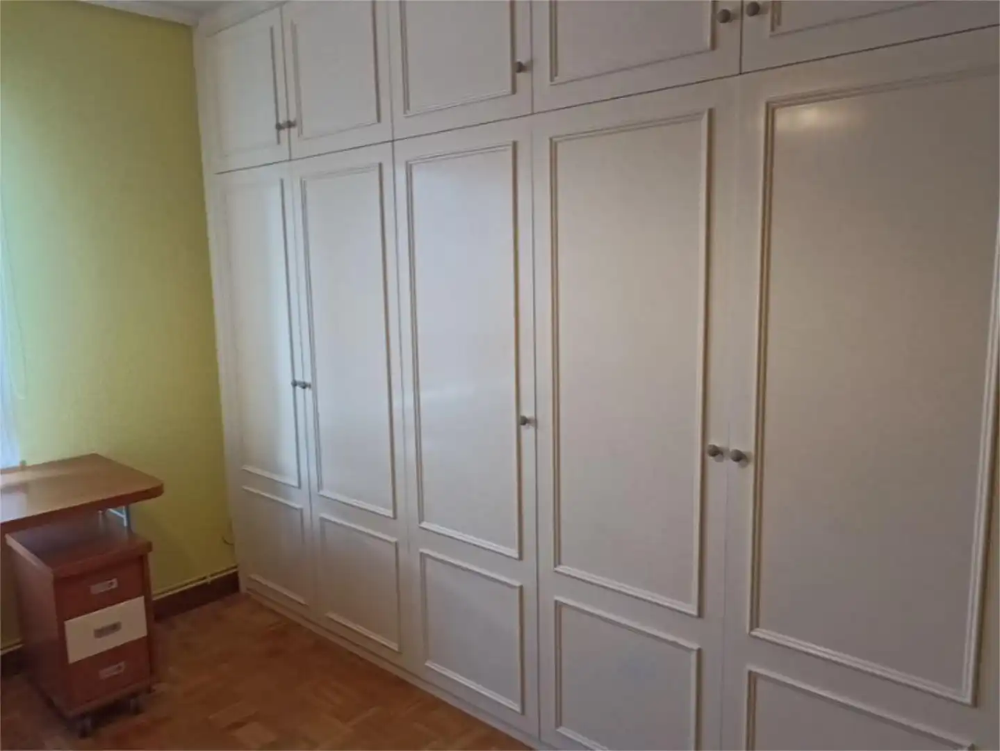 Piso en venta en Santa Catalina Kalea, 16, Iruña Oka / Iruña de Oca Habitación de Piso en venta en Iruña Oka / Iruña de Oca con Calefacción, Parquet y Terraza
