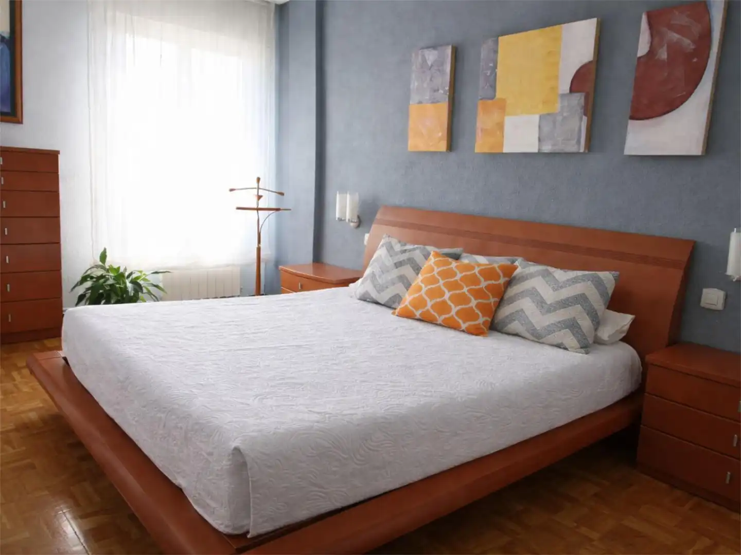 Piso en venta en Santa Catalina Kalea, 16, Iruña Oka / Iruña de Oca Habitación de Piso en venta en Iruña Oka / Iruña de Oca con Calefacción, Parquet y Terraza