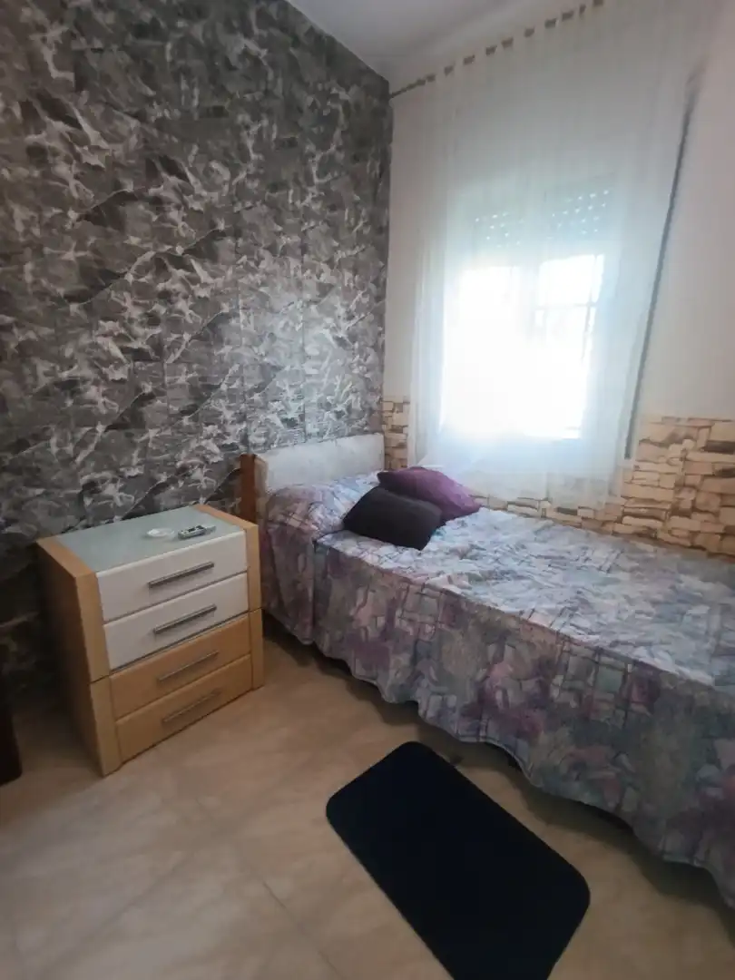 Habitación en Carrer del Vent, 3, La Pobla de Montornès Habitación de Casa o chalet para compartir en La Pobla de Montornès con Piscina, Amueblado y Horno