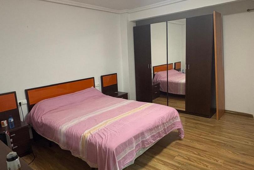 Foto 1 von Wohnung zur untervermieten in Carrer Jaime Pomares Javaloyes, 49, Altabix, Elche / Elx