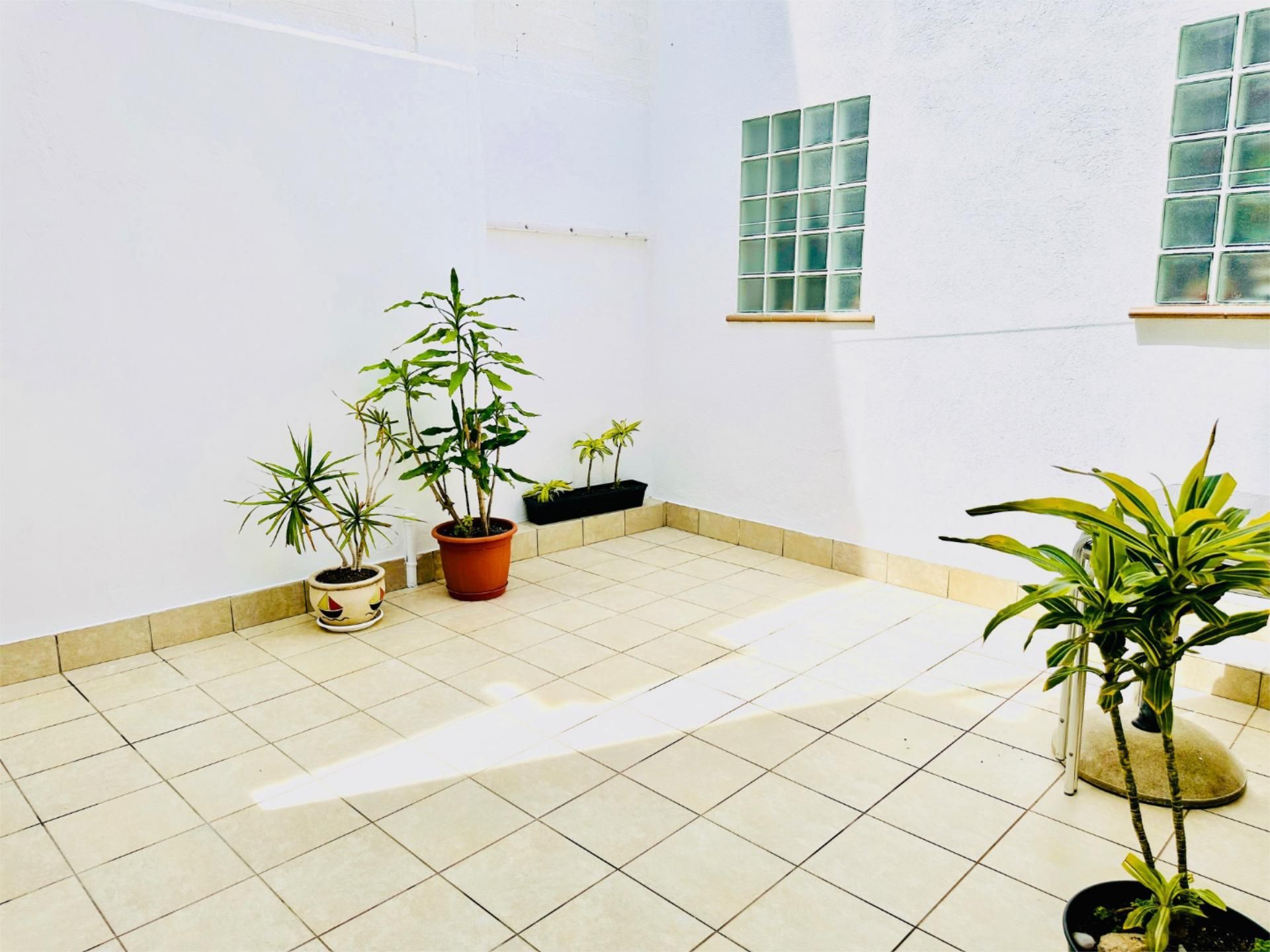 Garden of Flat for rent in Castelldefels  with Air Conditioner, Heating and Parquet flooring